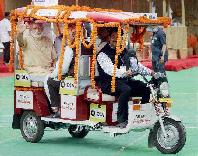 प्रधानमंत्री ने लांच किया ‘स्टैंड अप'' योजना, स्व-उद्यम को मिलेगा बढ़ावा