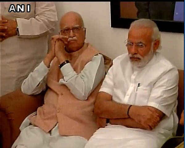 कमला आडवाणी के निधन पर राष्ट्रपति, प्रधानमंत्री, सोनिया गांधी ने जताया शोक