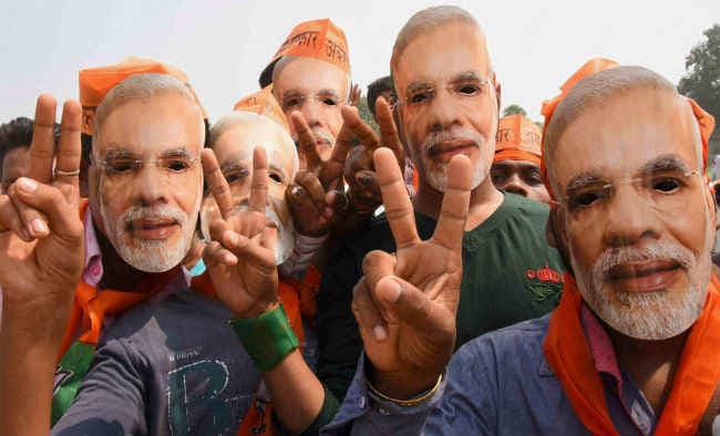 मोदी मैजिक से उम्मीद लगाये बैठी है भाजपा