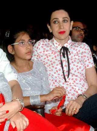 आरोप-प्रत्‍यारोप का सिलसिला थमा, करिश्‍मा-संजय के तलाक पर बनी सह‍मति