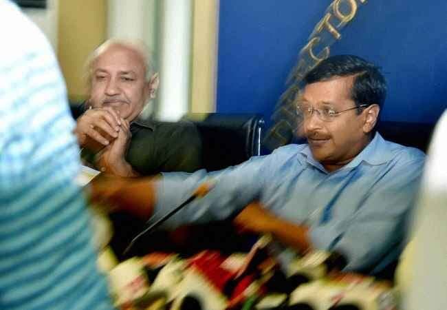 अरविंद केजरीवाल पर जूता फेंका, AAP का BJP पर आरोप