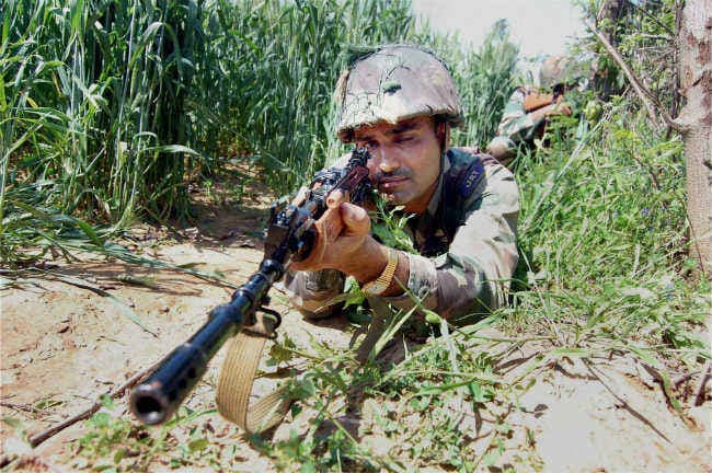 बीएसएफ ने पाकिस्तानी घुसपैठिये को किया ढेर