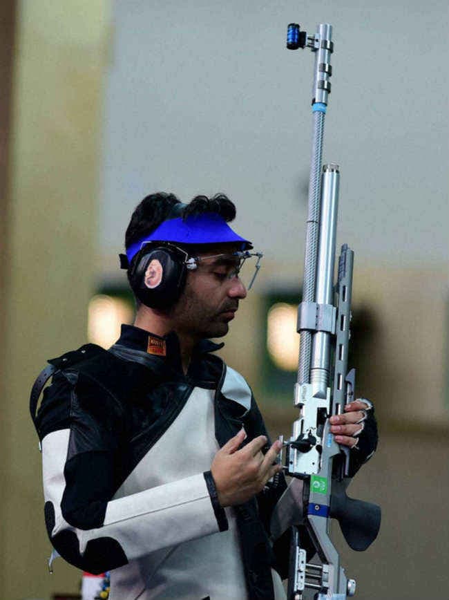 सुषमा स्वराज ने बिंद्रा की मदद की, बदले में मांगा देश के लिए ''सोना''