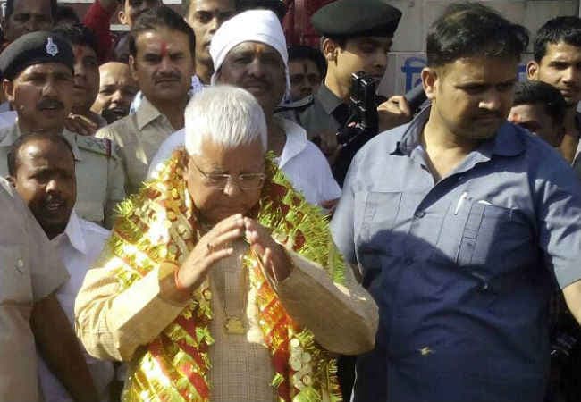 शरद यादव का राजनीतिक कैरियर समाप्त, उनके काम को अब नीतीश बढ़ायेंगे आगे : लालू प्रसाद