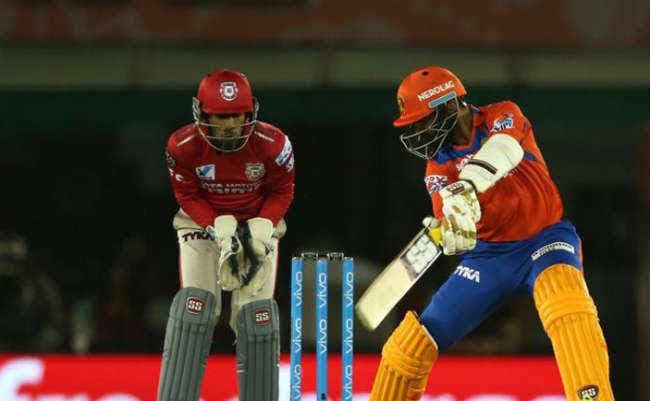 IPL : रैना के लायंस ने किंग्स इलेवन को पांच विकेट से हराया, चमके फिंच और ब्रावो