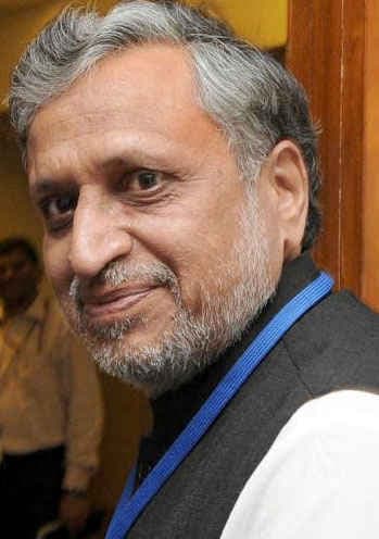 शरद को 90 दिन और क्यों नहीं बरदाश्त कर पाये नीतीश : मोदी