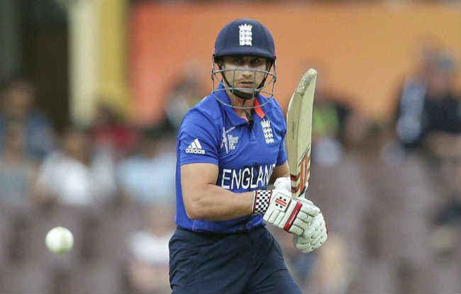 दिल की बीमारी से जूझ रहे जेम्स टेलर ने अंतरराष्‍ट्रीय क्रिकेट को अलविदा कहा