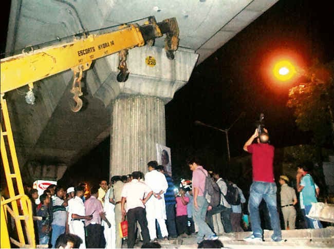 म्यांमार में आये भूकंप से कांपा आधा देश