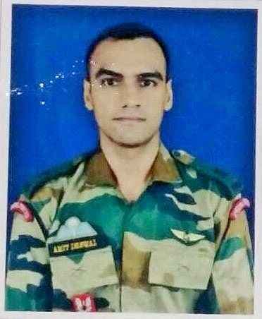 मणिपुर : उग्रवादियों के साथ मुठभेड़ में मेजर अमित देशवाल को पेट में लगी गोली, शहीद