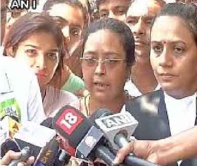 प्रत्युषा की मां ने महाराष्ट्र के मुख्यमंत्री को लिखी चिट्ठी कहा, क्राइम ब्रांच को जांच सौंपे