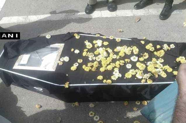 कृपाल सिंह का शव भारत पहुंचा, परिवार वालों ने लगाया साजिश का आरोप