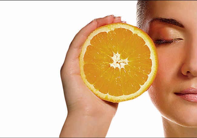 त्वचा की खूबसूरती बढ़ाये ये विटामिन्स