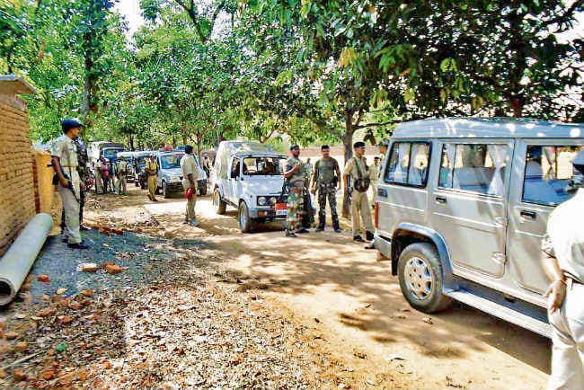 जामताड़ा : साइबर अपराधियों का दु:साहस,	पुलिस पर हमला, तीन घंटे बंधक रहे एएसआइ