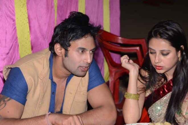 प्रत्यूषा बनर्जी आत्‍महत्‍या मामला: जांच की मांग वाली याचिका पर आज होगी सुनवाई