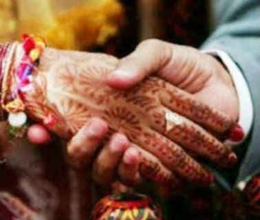 ‘पापा दूल्हे के मुंह से शराब की बदबू आ रही है, मैं शादी नहीं करूंगी’