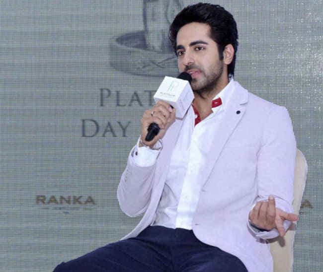 परिणिति की तारीफ करने से खुद को रोक नहीं पा रहे हैं आयुष्मान...