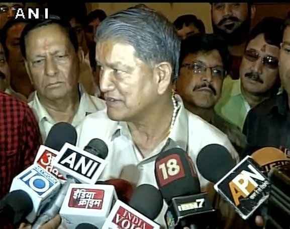 उत्तराखंड में जारी रहेगा राष्‍ट्रपति शासन, सुप्रीम कोर्ट ने नैनीताल हाईकोर्ट के फैसले पर लगाई रोक