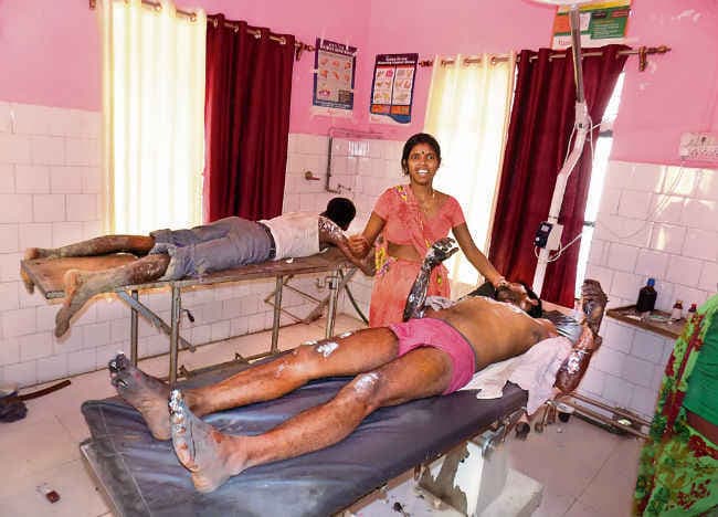 हवन से निकली चिनगारी ने ली 13 लोगों की जान