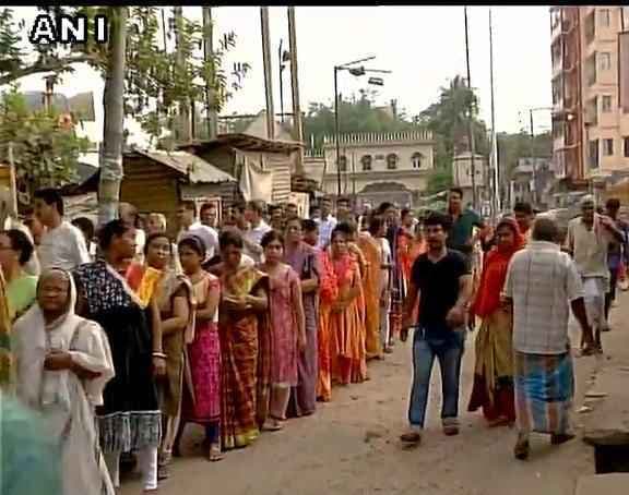 बंगाल चुनाव : चौथे चरण के चुनावों में शाम पांच बजे तक 78.05% हुआ मतदान