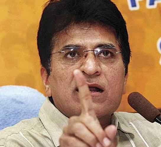 लोस में उठा सवाल : इशरत को पहले आतंकी, बाद में शहीद क्यों बताया गया