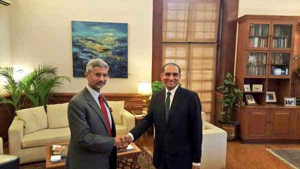 विदेश सचिव वार्ता: भारत ने पठानकोट पर पूछा तो पाकिस्तान बोला कश्‍मीर...