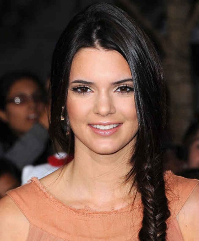 बराक ओबामा को देख मुग्ध हो गईं केंडल जेनर