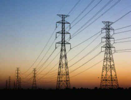 हाइ टेंशन तार की चपेट में आकर एक की मौत, आधा दर्जन झुलसे