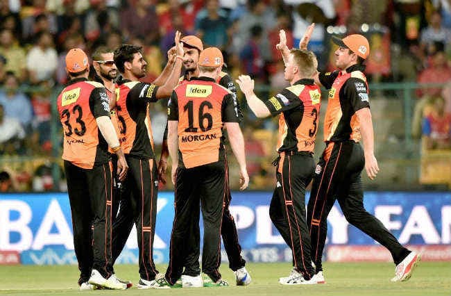 IPL : मुंबई इंडियन्स को 85 रन से रौंदकर सनराइजर्स हैदराबाद टॉप पर