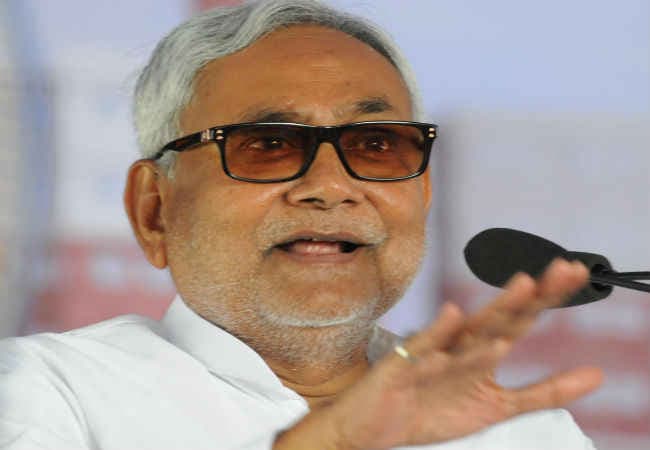 धनबाद में बोले CM नीतीश, झारखंड में शराबबंदी के लिए किसी भी हद तक जायेंगे