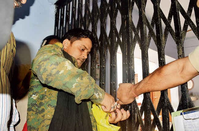 MLC मनोरमा फरार, मकान सील