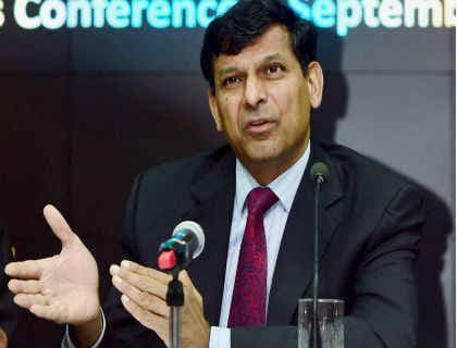 भारत में कर रिटर्न दाखिल करना अमेरिका से भी आसान : रघुराम राजन