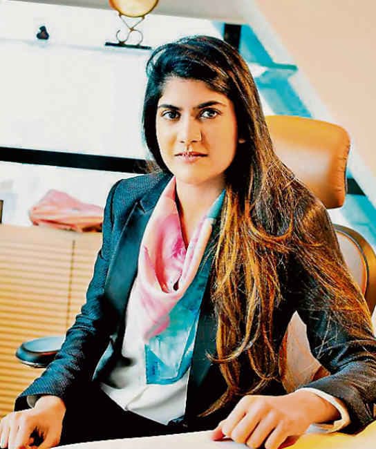 अलग राह पर चली बिड़ला घराने की यह बेटी