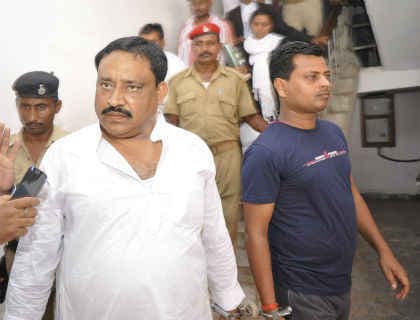 आदित्य हत्याकांड में गया कोर्ट में पेशी, रॉकी यादव ने कहा, फंसा रही है पुलिस