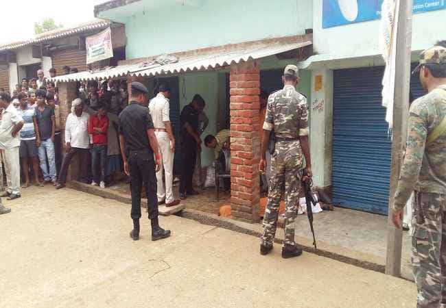बिहार : औरंगाबाद में AK-47 से मुखिया प्रत्याशी की हत्या