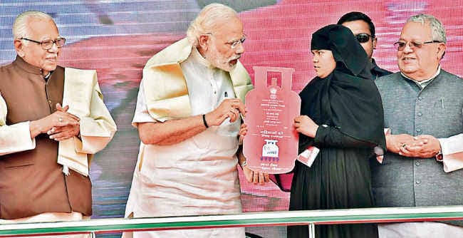 व्यर्थ के विवादों में उलझ कर गंवा दिये दो साल