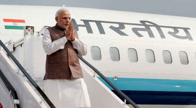 खराब मौसम के कारण प्रधानमंत्री का विमान दिल्‍ली के बजाय जयपुर में उतरा