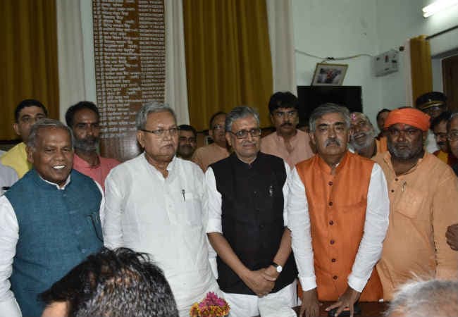 राज्यसभा और बिहार विधान परिषद द्विवार्षिक चुनाव : भाजपा उम्मीदवारों ने नामांकन दाखिल किया