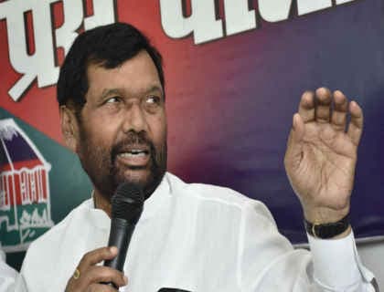 सोनिया गांधी के बारे में रामविलास और राधामोहन ने दिया बड़ा बयान, पढ़ें