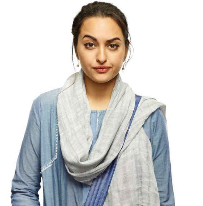 ''नूर'' में पत्रकार की भूमिका में नजर आयेंगी सोनाक्षी सिन्‍हा, देखें वीडियो