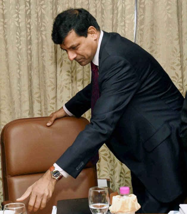 मोदी-मनमोहन ही नहीं वाजपेयी को भी भाते थे रघुराम राजन, क्यों जरूरी है रिजर्व बैंक में उनकी दूसरी पारी?