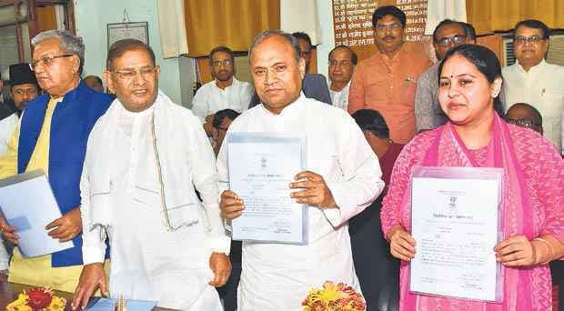 राज्यसभा व विधान परिषद चुनाव, सभी 12 उम्मीदवार निर्विरोध निर्वाचित