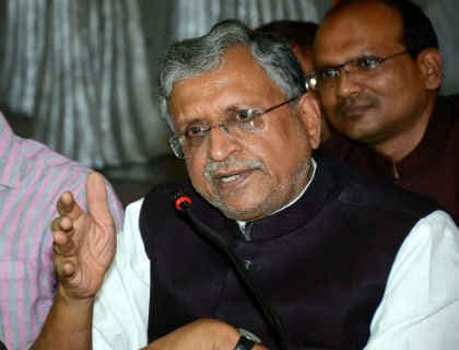 CM नीतीश में टॉपर माफिया पर कार्रवाई करने की हिम्मत नहीं : मोदी