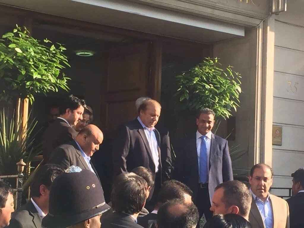 पाक पीएम शरीफ को मिली अस्पताल से छुट्टी, बेटी ने कहा- देखो, देखो कौन आया