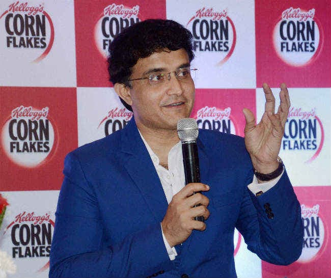 भारत में पहली बार डे-नाइट मैच कराने की तैयारी कर रहे हैं गांगुली, मैच के टिकट होंगे मुफ्त