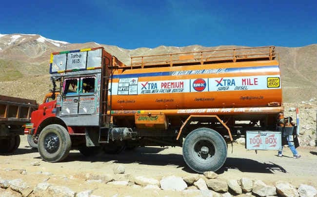 RTI से खुलासा, पेट्रोलियम पदार्थों पर उत्पाद शुल्क वसूली 80.14% बढ़ी