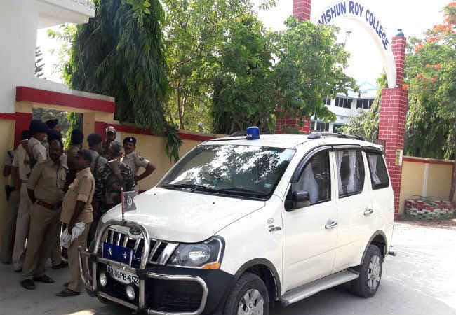 बिहार टॉपर घोटाला : पांच गिरफ्तार, एसएसपी का दावा- लालकेश्वर के इशारे पर हुआ पूरा फर्जीवाड़ा