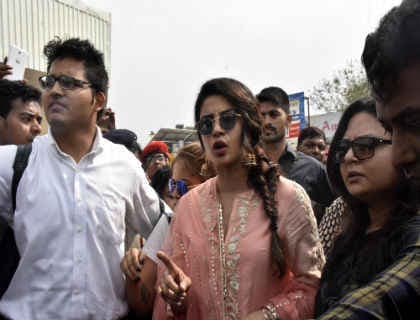 ‘उड़ता पंजाब” के समर्थन में सामने आयीं प्रियंका चोपड़ा