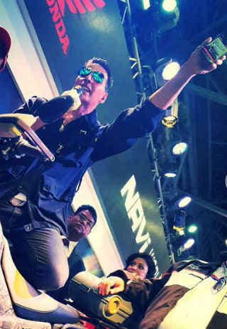 छलका अक्षय का दर्द कहा- कोई भी फिल्‍म सेंसर बोर्ड अटका सकता है ‘देसी बॉय'' इसका उदाहरण है