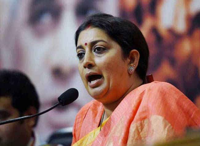 ‘डियर’ पर भड़कीं स्मृति ईरानी, Twitter पर वार-पलटवार, अशोक चौधरी ने मांगी माफी