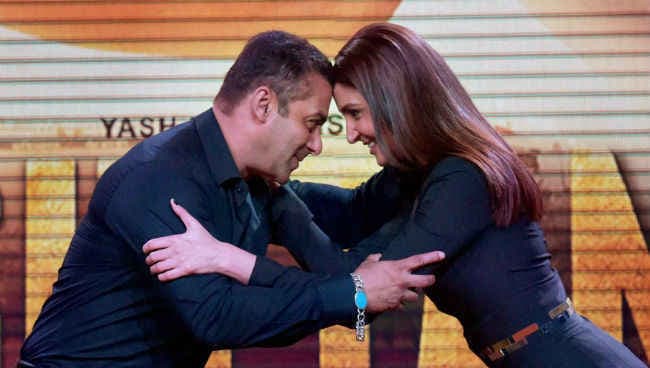 अब सलमान-अनुष्‍का देगें ''440 वोल्‍ट...'' का झटका, देखें वीडियो